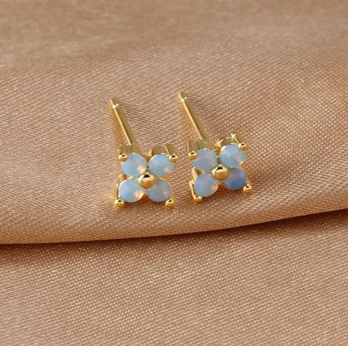Blue 4 Leaf Clover Flower Earrings